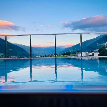 Hotel Malerhaus Fügen Dış mekan fotoğraf