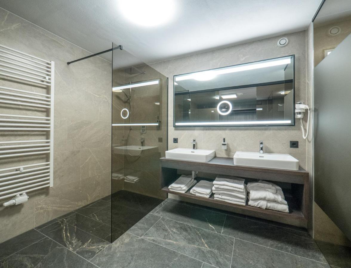 Hotel Malerhaus Fügen Dış mekan fotoğraf