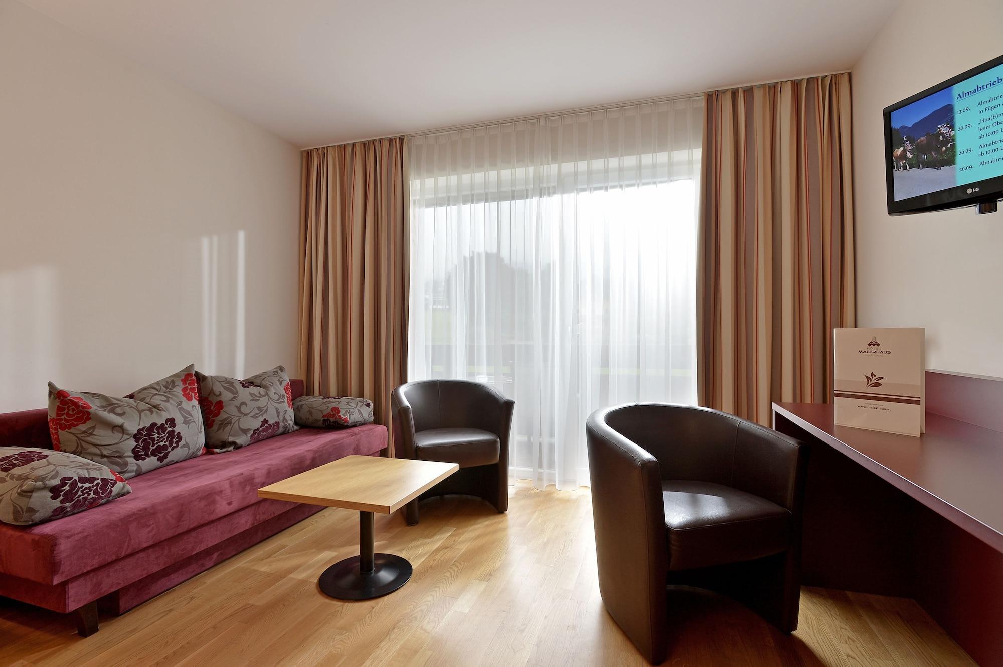 Hotel Malerhaus Fügen Dış mekan fotoğraf