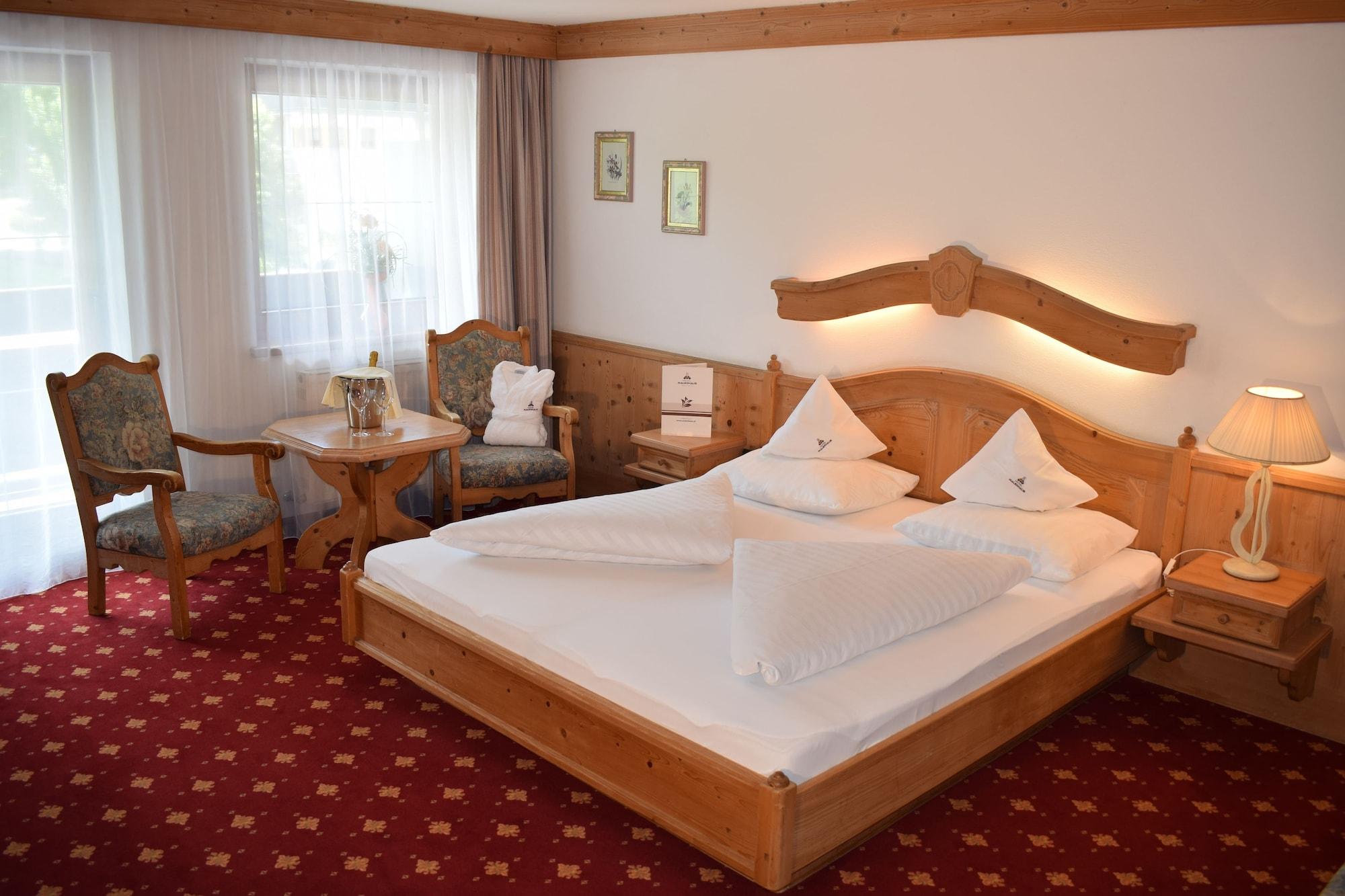 Hotel Malerhaus Fügen Dış mekan fotoğraf
