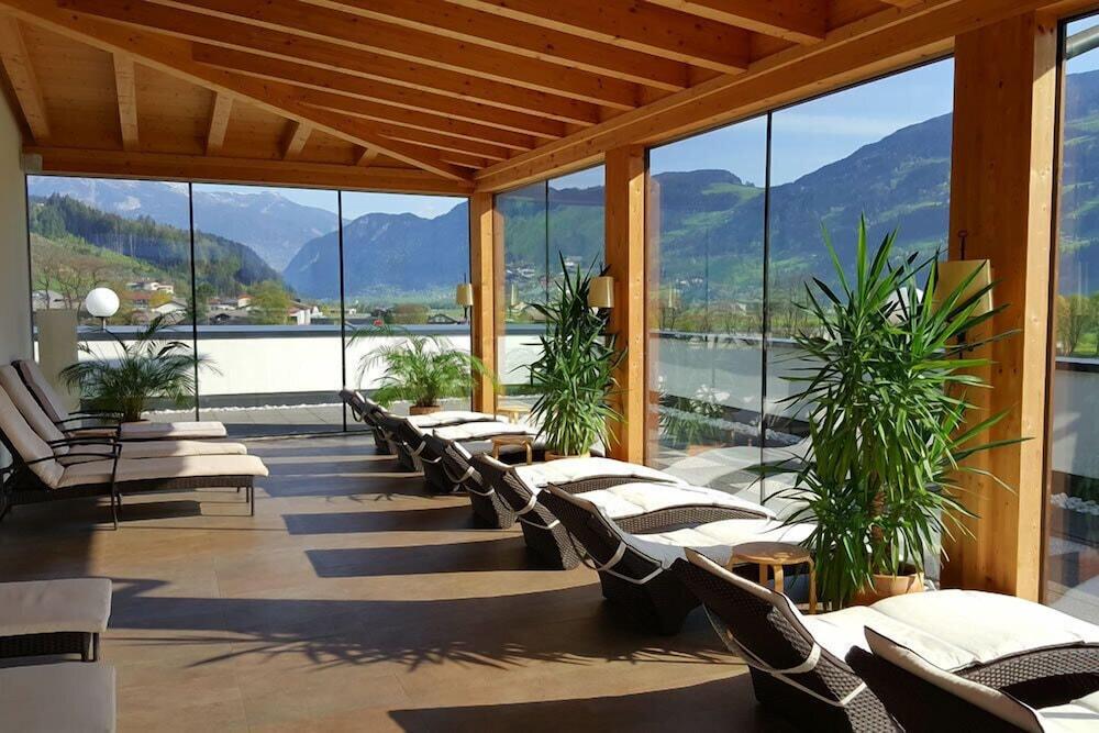 Hotel Malerhaus Fügen Dış mekan fotoğraf