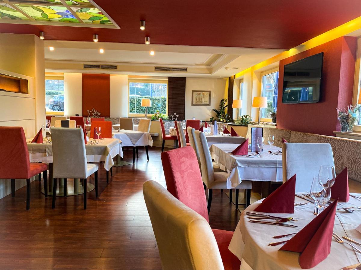 Hotel Malerhaus Fügen Dış mekan fotoğraf