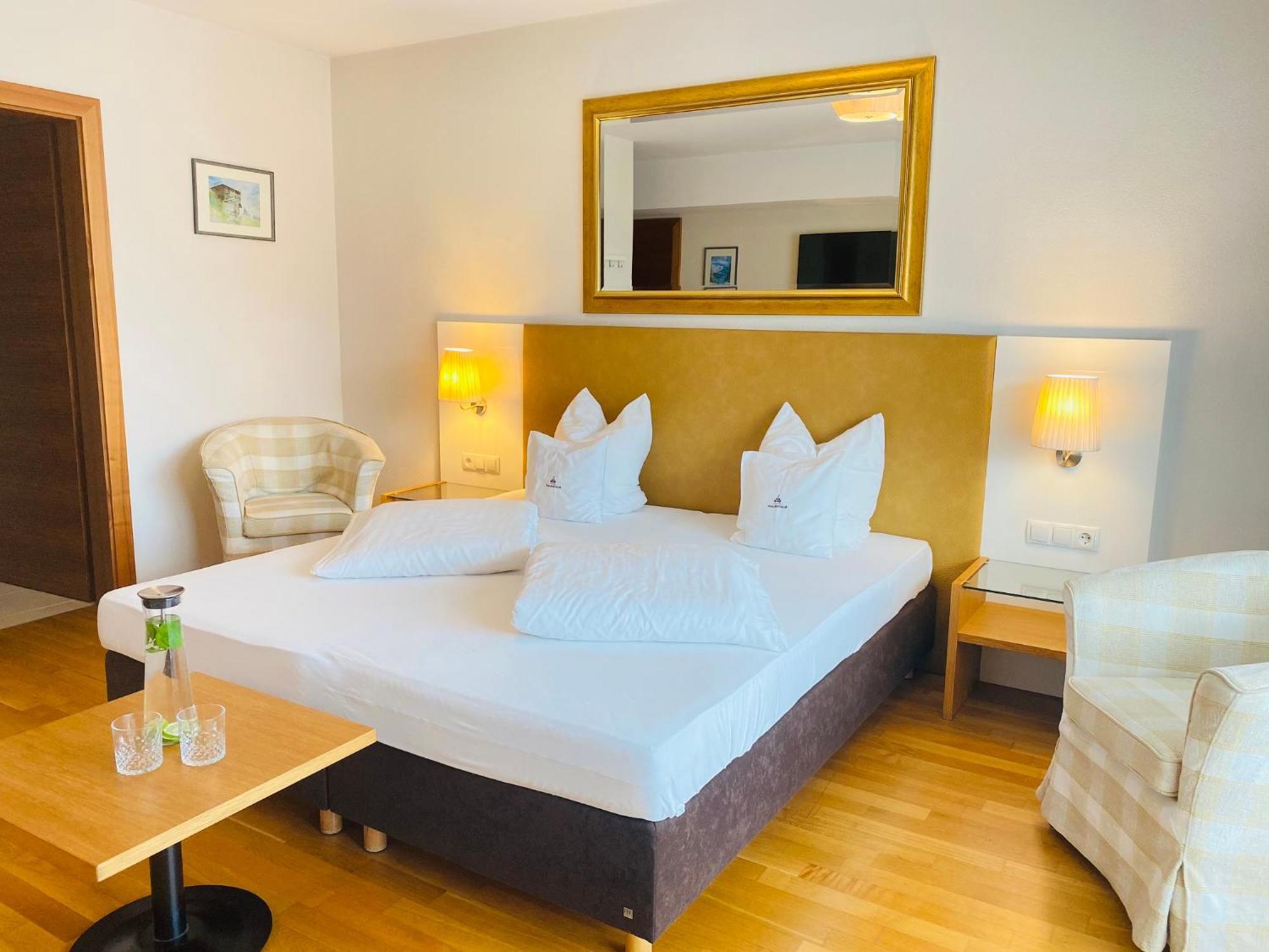 Hotel Malerhaus Fügen Dış mekan fotoğraf